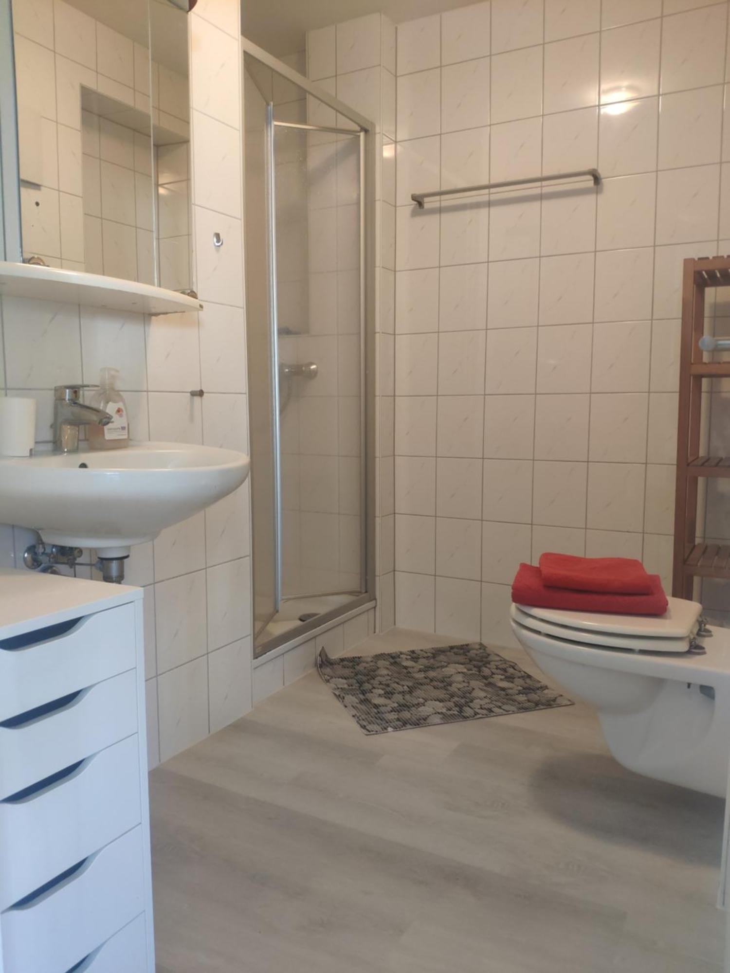 Apartment Und Privatzimmern In Freiburg Номер фото